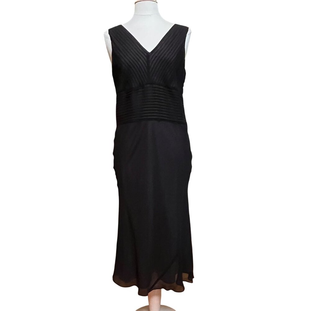 Laura Ashley Black Silk Dress‎ Pleated Formal Sz 10 Babydoll Empire Old Money
